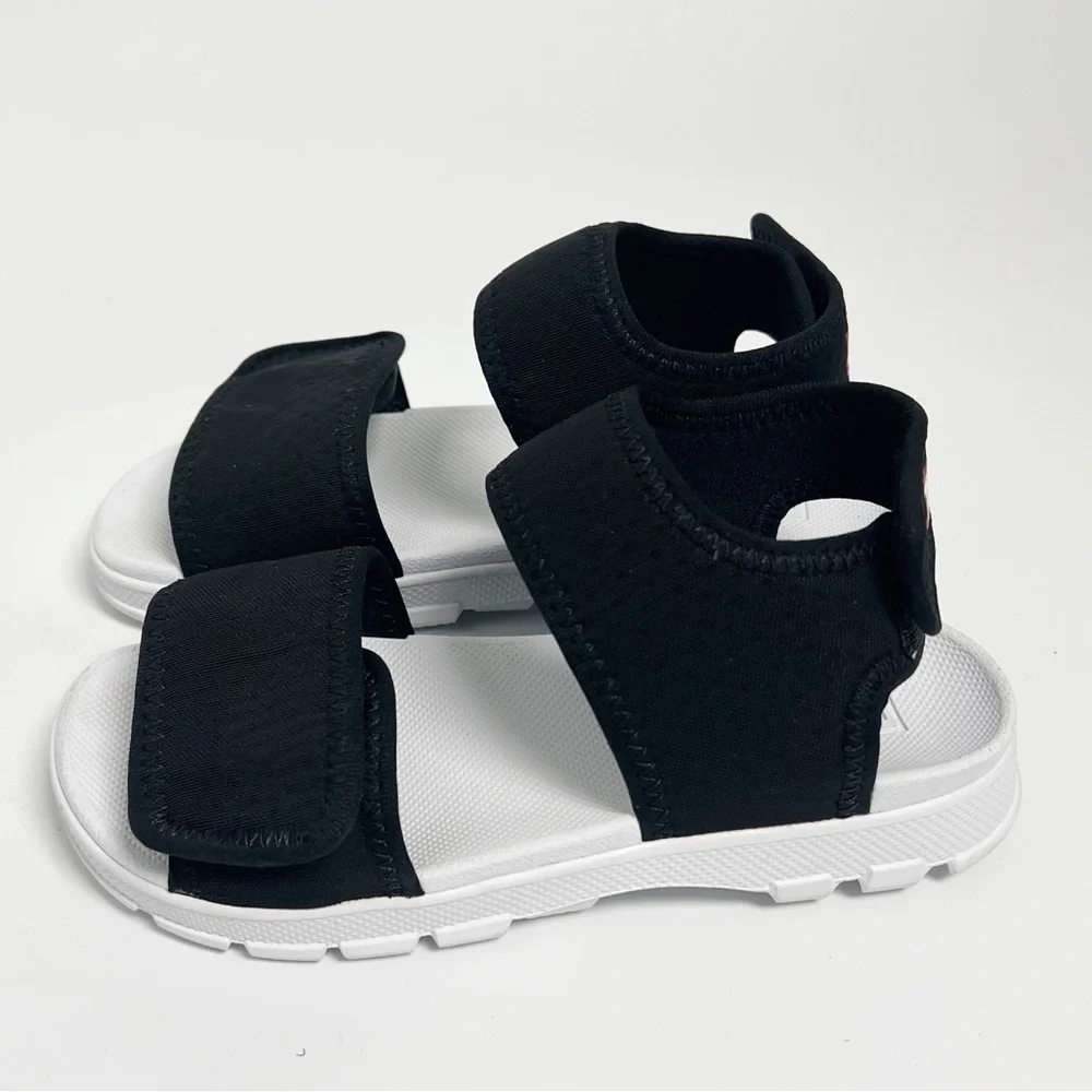 Kids Hunter Original Outdoor Sandals Sz UK 13 US Sz 1 new